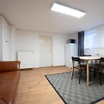 Space Comfort Bis Zu 5 Personen 아파트 *